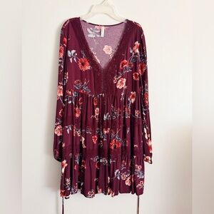 Women's Burgundy Floral V-Neck Dress